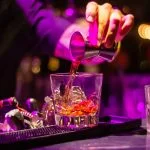 decorative image: Bartender mixing a drink. (Nashville DUI Lawyer)